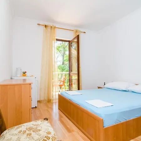 & Papa - Premium Double Or Twin With Balcony And Partial... *